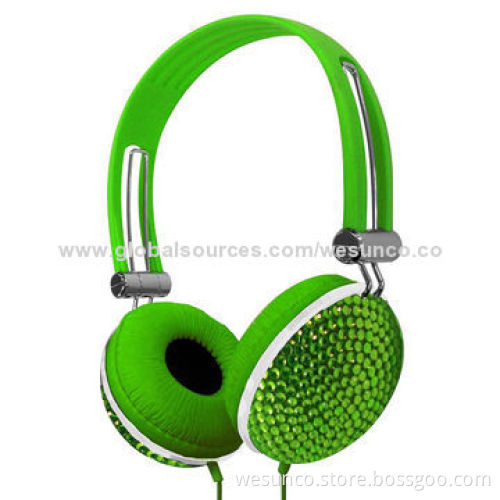 Hot-selling Colorful Wired Stereo Headset with Strong Headband, Foldable, Can do Many Colors/DesignsNew